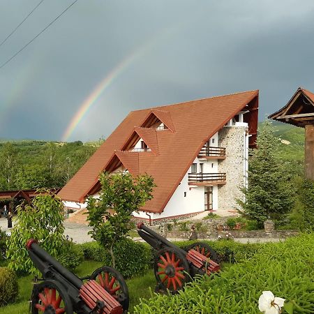 Belvedere Корбени Екстериор снимка